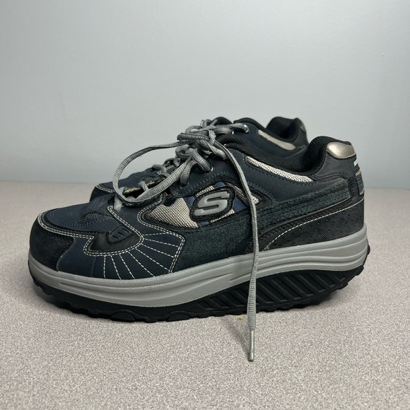 Skechers Sport Men's Shape Ups XT Regimen Fitness Shoe - Picture 6 of 11
